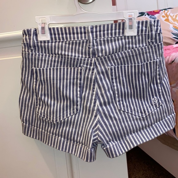 Indigo Rein blue & white pinstripe shorts - Picture 2 of 3